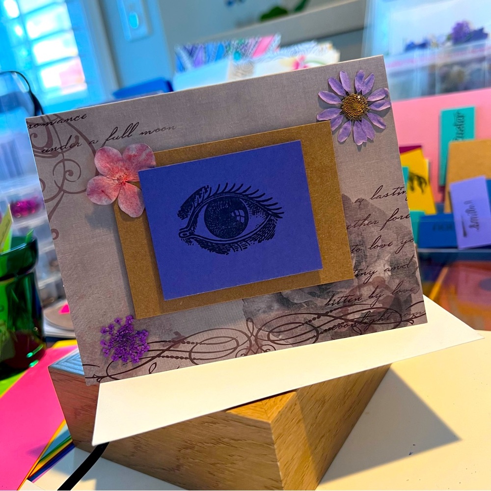 Hippie Eye w/REAL PRESSED FLOWERS Greeting Card